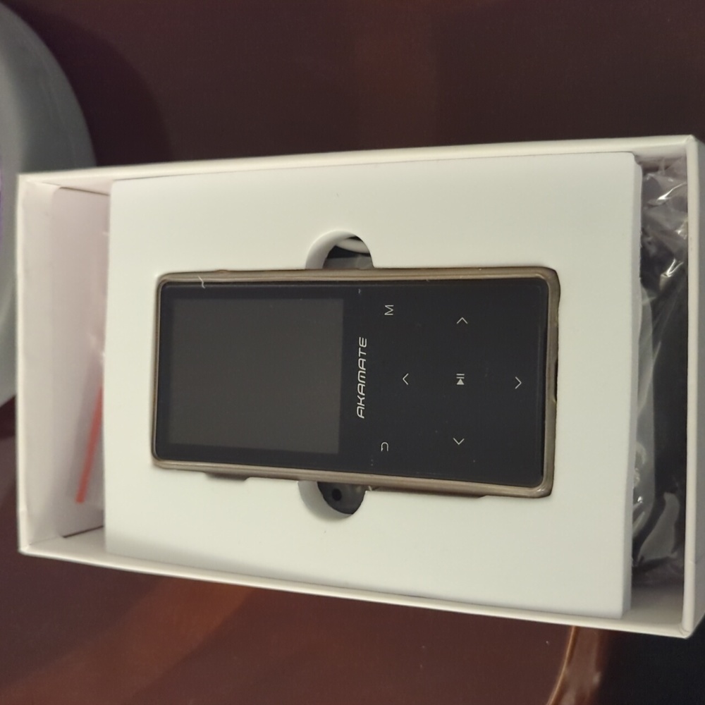 Akamate MP3 Player - Picture 4 of 5